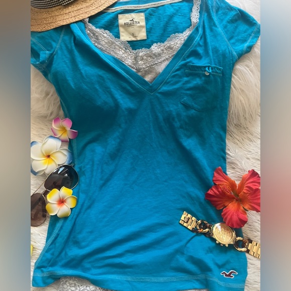 Y2k NWT Gorgeous Hollister V- Neckline short-sleeve top So Cal❣️ - Picture 13 of 16